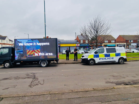 Hire Advertising Digivan With STARDIGITALADVANS.COM
